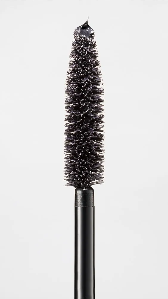 Kevyn Aucoin   The Curling Mascara 