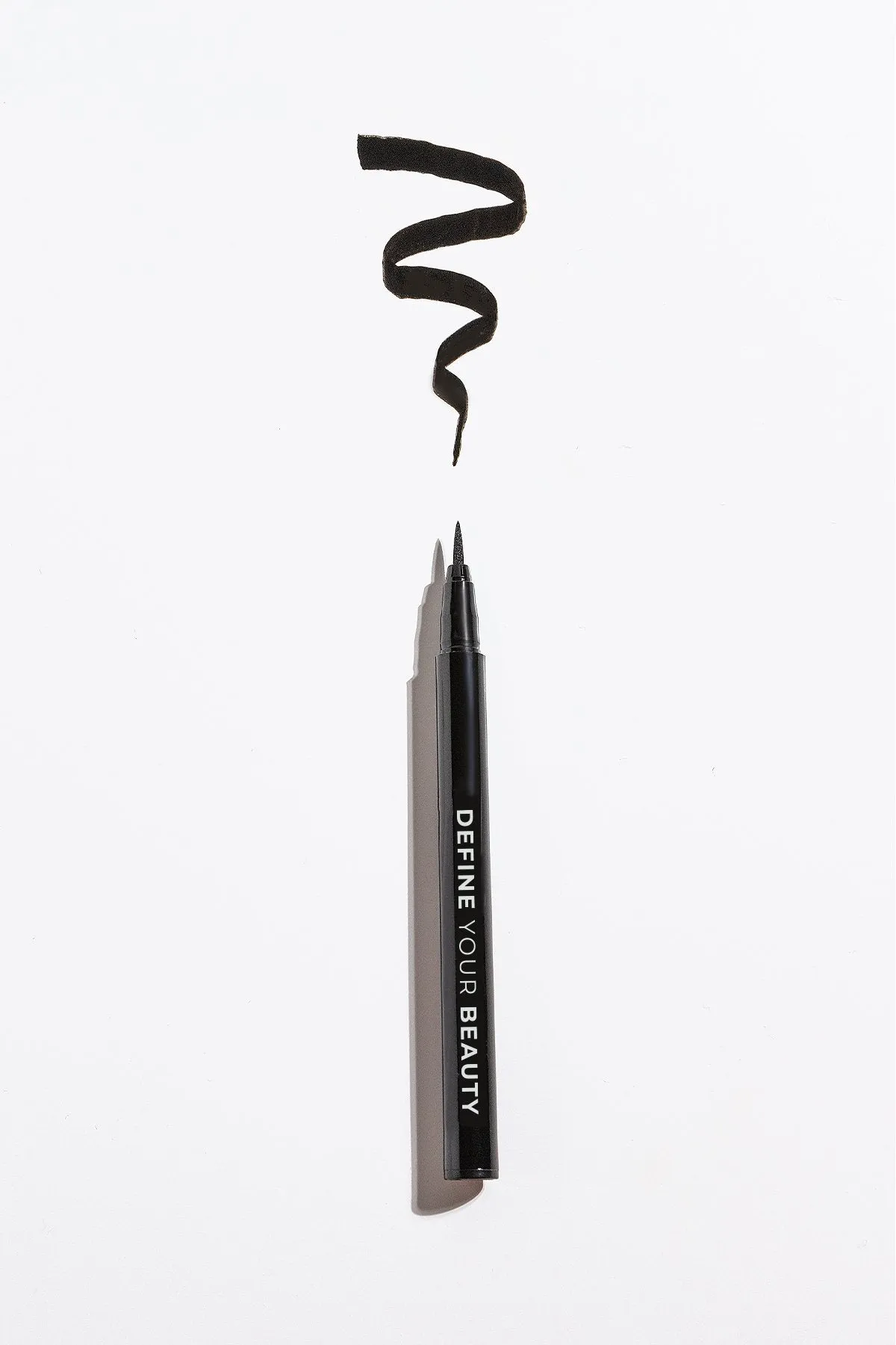 The Edge Felt Tip Eyeliner-Black